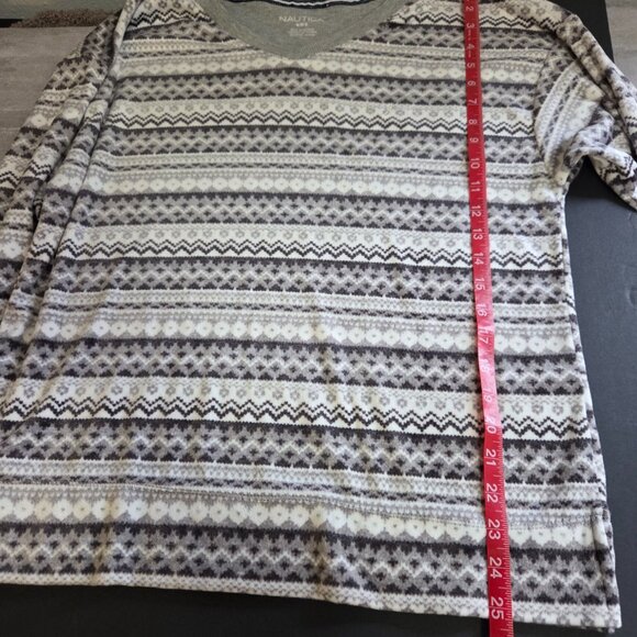 Nautica Cozy Soft Fleece Pajama Top Gray Size Medium EUC - Picture 13 of 15